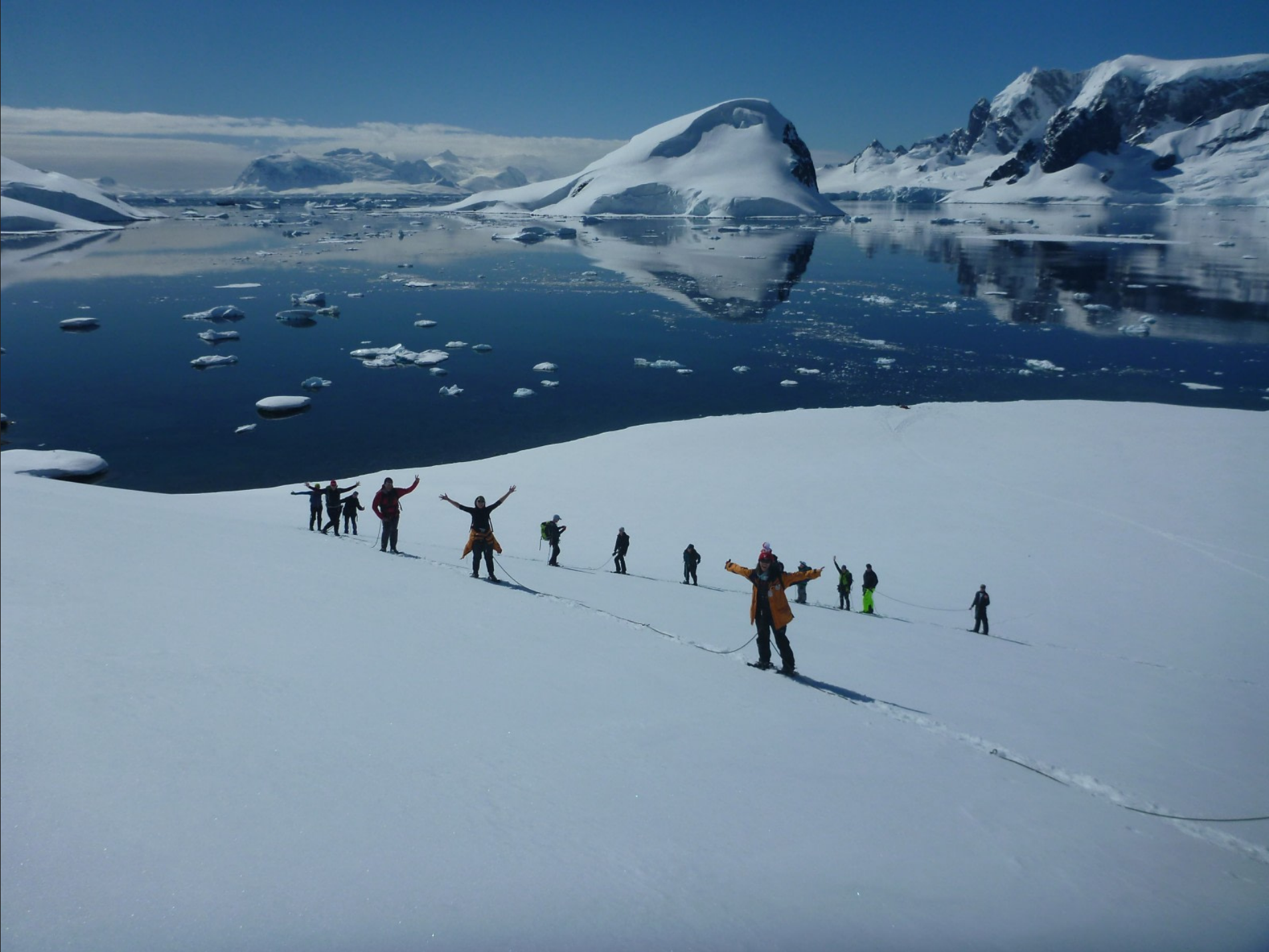 南极洲 - 基地营